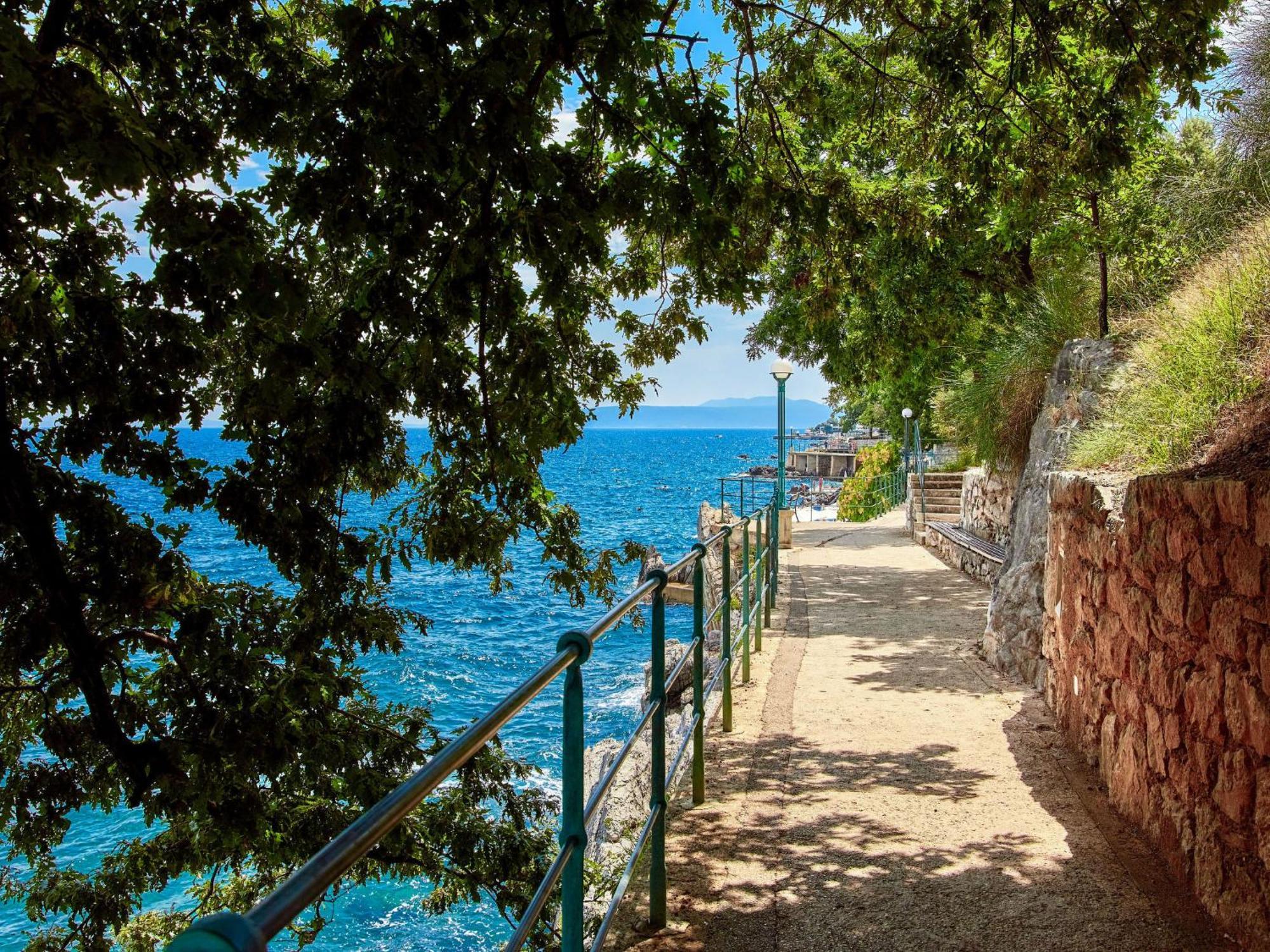 Holiday Home Erminia Lovran Exterior foto